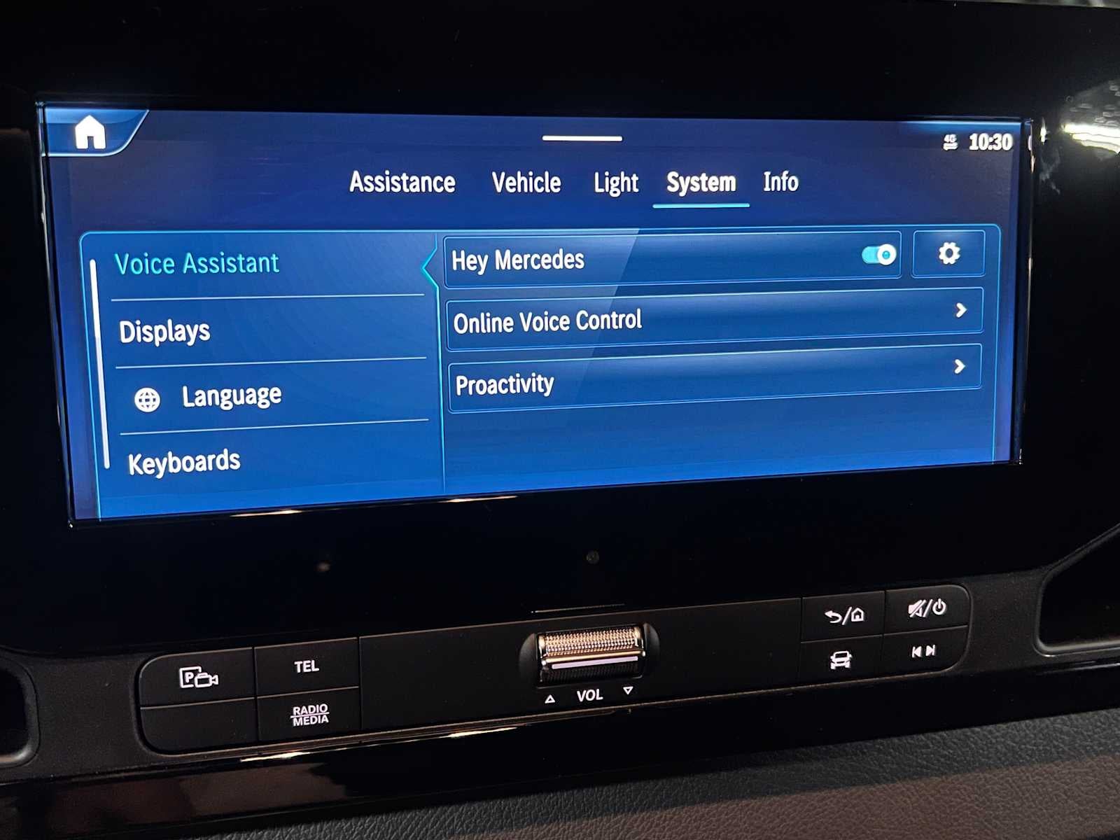 2026 Mercedes-Benz Sprinter 2500 Standard Roof I4 Diesel HO 144" AWD