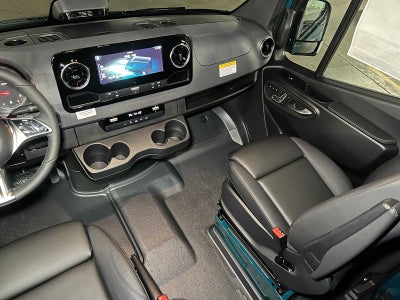 2026 Mercedes-Benz Sprinter 2500 Standard Roof I4 Diesel HO 144" AWD