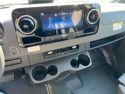 2027 Mercedes-Benz Sprinter Cargo 2500 Standard Roof I4 Diesel HO 144 AWD