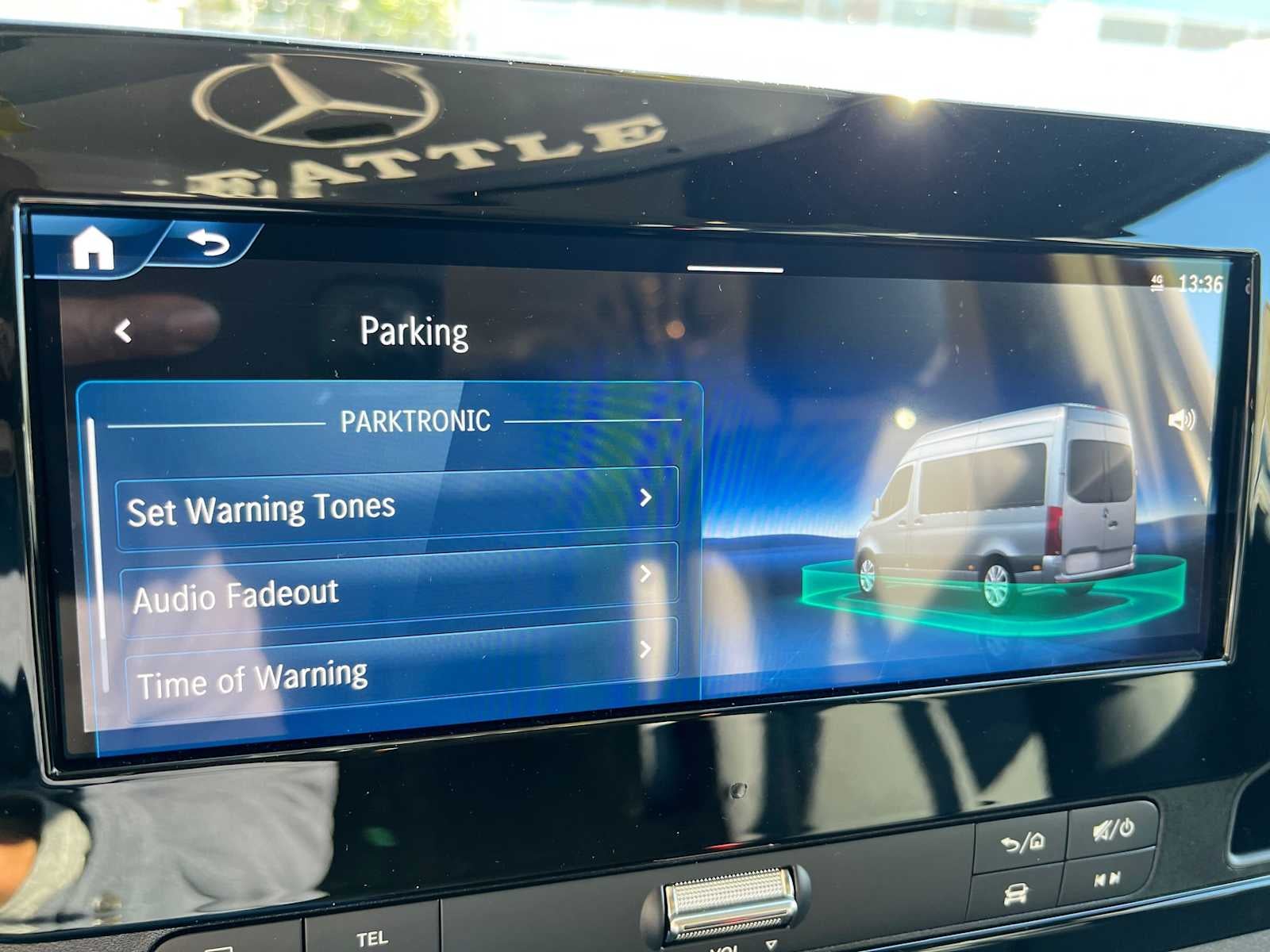 2027 Mercedes-Benz Sprinter Cargo 2500 Standard Roof I4 Diesel HO 144 AWD