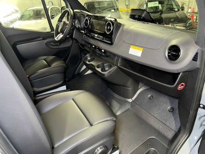 2026 Mercedes-Benz Sprinter Cargo 2500 Standard Roof I4 Diesel HO 144 AWD