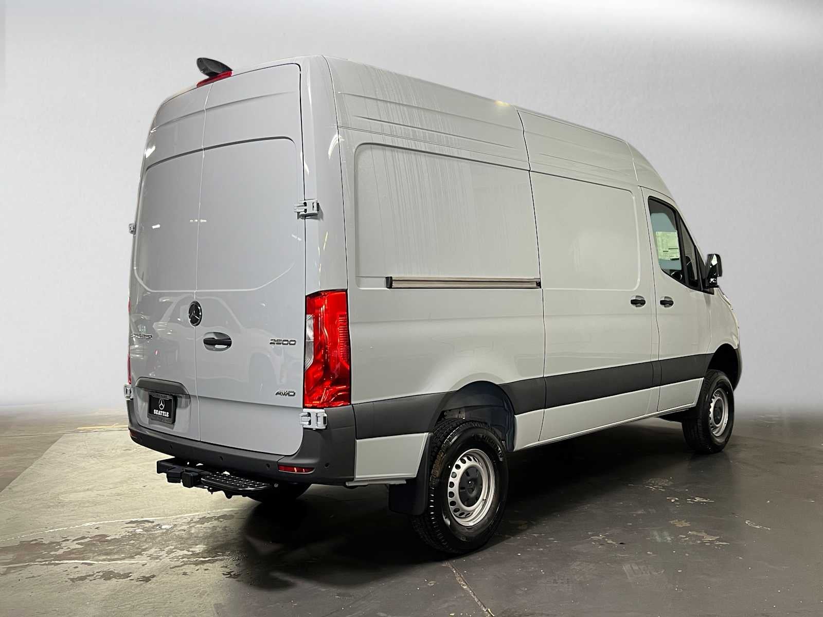 2026 Mercedes-Benz Sprinter Cargo 2500 Standard Roof I4 Diesel HO 144 AWD