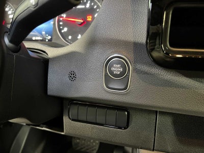 2026 Mercedes-Benz Sprinter Cargo 2500 Standard Roof I4 Diesel HO 144 AWD