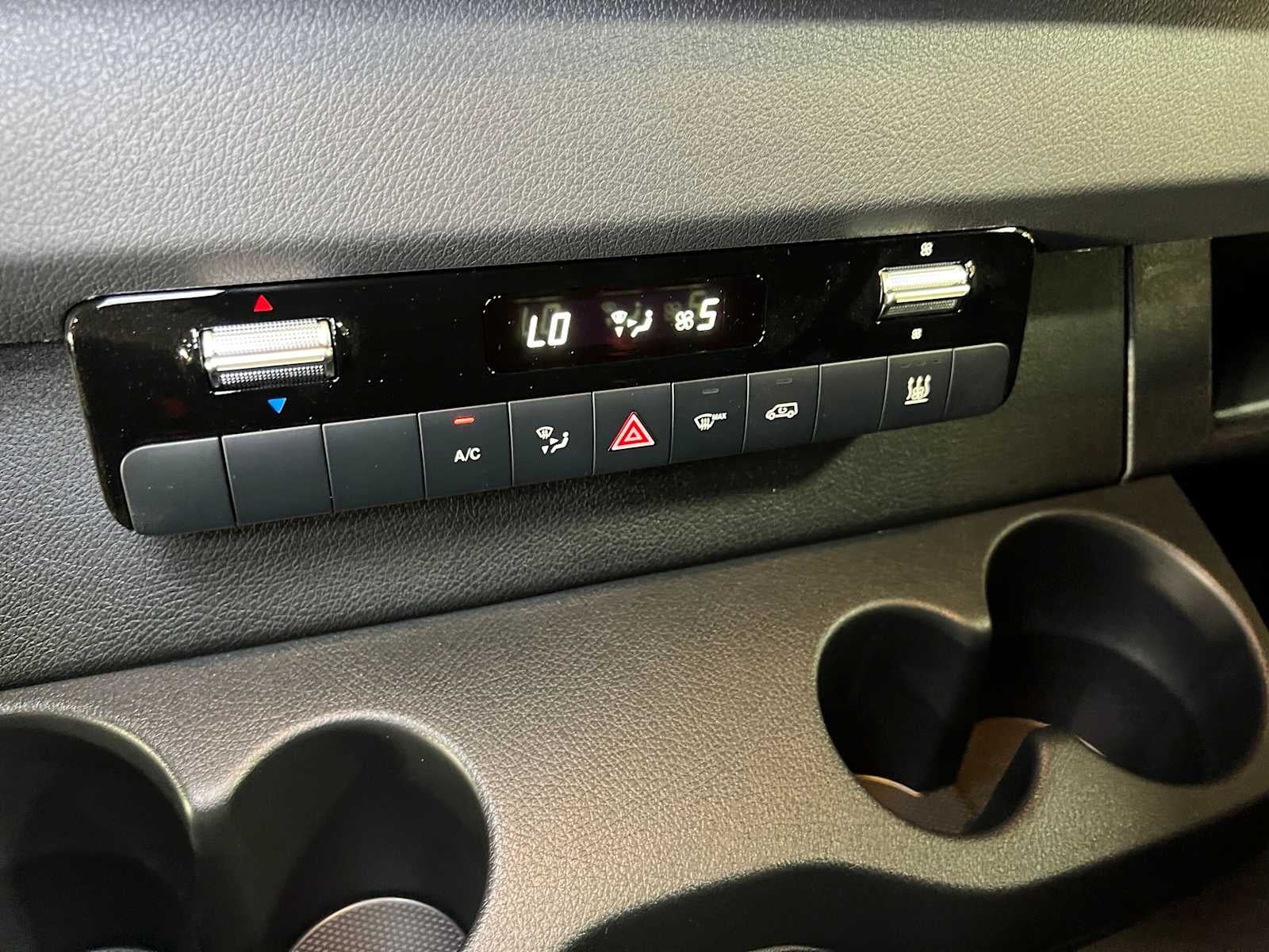 2026 Mercedes-Benz Sprinter Cargo 2500 Standard Roof I4 Diesel HO 144 AWD