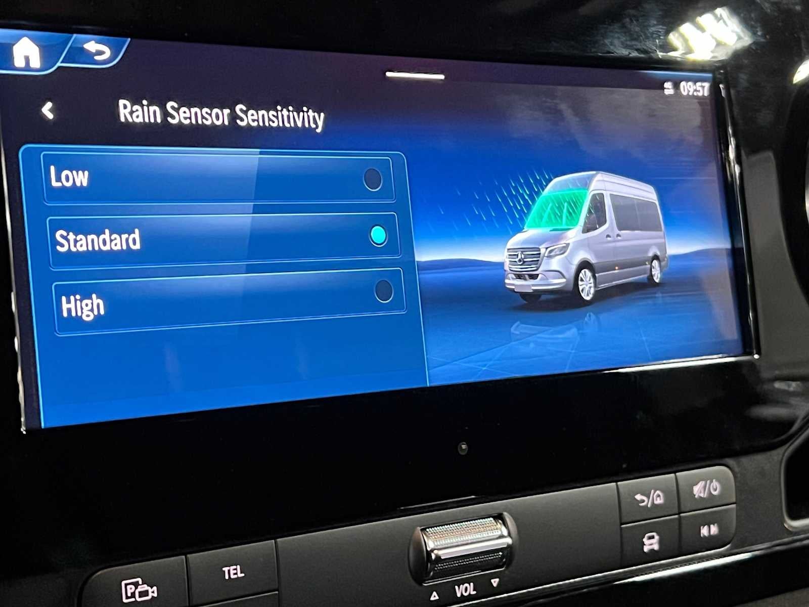 2026 Mercedes-Benz Sprinter Cargo 2500 Standard Roof I4 Diesel HO 144 AWD
