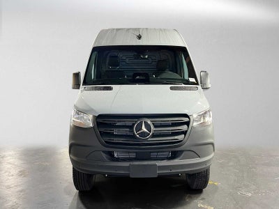 2026 Mercedes-Benz Sprinter Cargo 2500 Standard Roof I4 Diesel HO 144 AWD