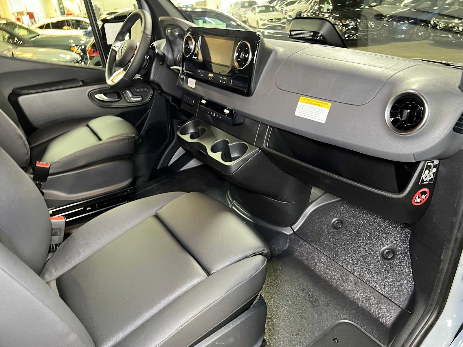 2027 Mercedes-Benz Sprinter Cargo 2500 Standard Roof I4 Diesel HO 144 AWD