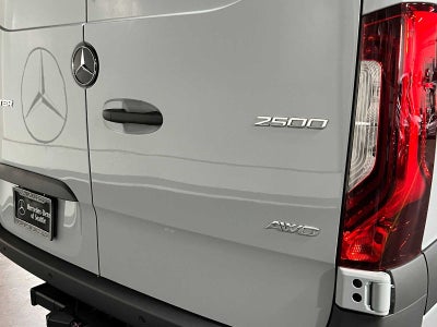 2027 Mercedes-Benz Sprinter Cargo 2500 Standard Roof I4 Diesel HO 144 AWD