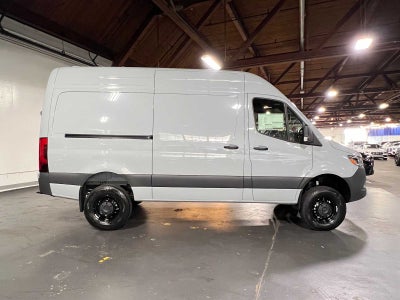 2027 Mercedes-Benz Sprinter Cargo 2500 Standard Roof I4 Diesel HO 144 AWD