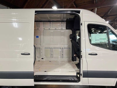 2027 Mercedes-Benz Sprinter Cargo 2500 Standard Roof I4 Diesel HO 144 AWD