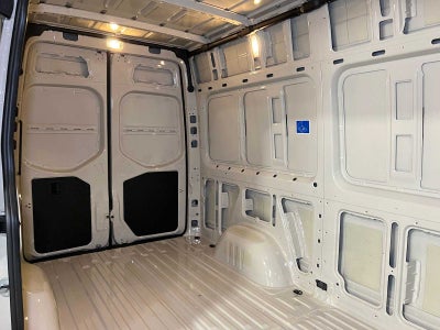 2027 Mercedes-Benz Sprinter Cargo 2500 Standard Roof I4 Diesel HO 144 AWD