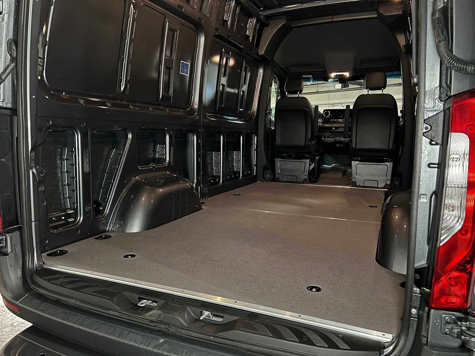 2025 Mercedes-Benz Sprinter Cargo Van 2500 Standard Roof I4 Diesel HO 144 AWD