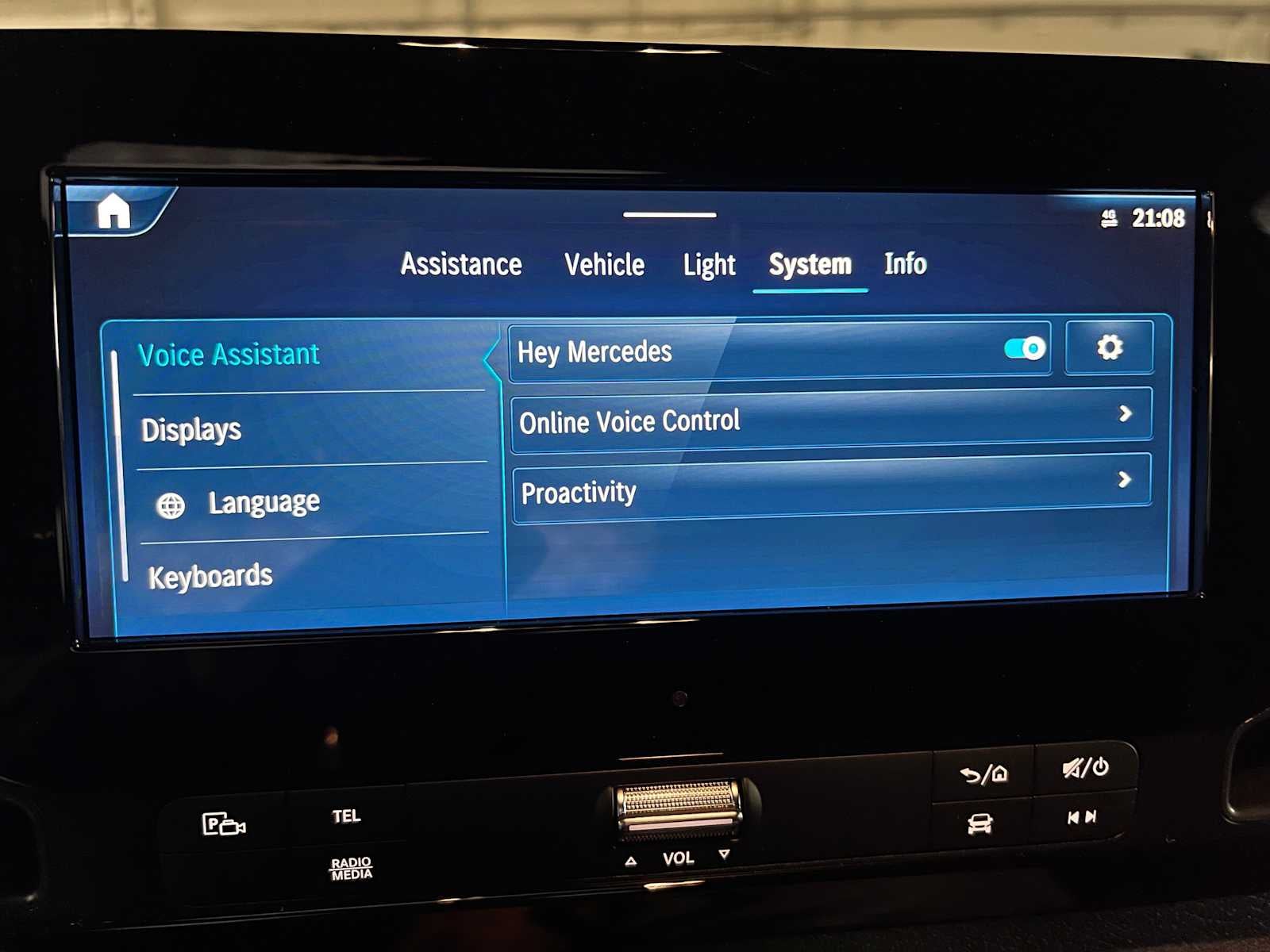 2025 Mercedes-Benz Sprinter Cargo Van 2500 Standard Roof I4 Diesel HO 144 AWD