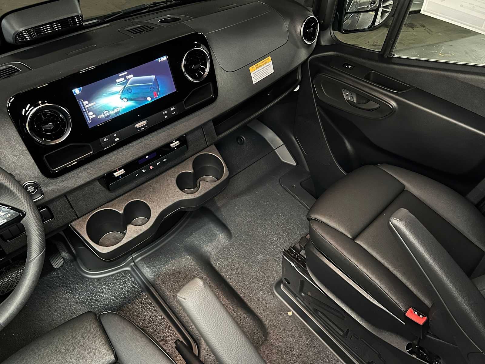 2025 Mercedes-Benz Sprinter Cargo Van 2500 Standard Roof I4 Diesel HO 144 AWD