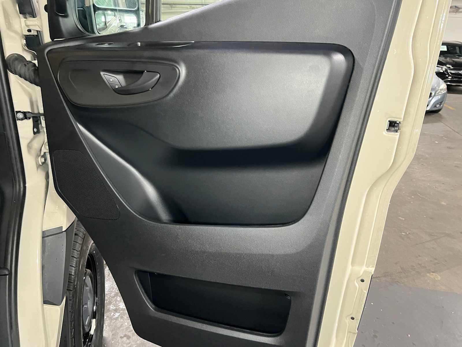 2025 Mercedes-Benz Sprinter Cargo Van 2500 Standard Roof I4 Diesel HO 144 AWD