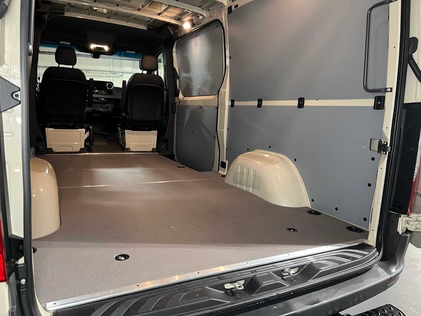 2025 Mercedes-Benz Sprinter Cargo Van 2500 Standard Roof I4 Diesel HO 144 AWD