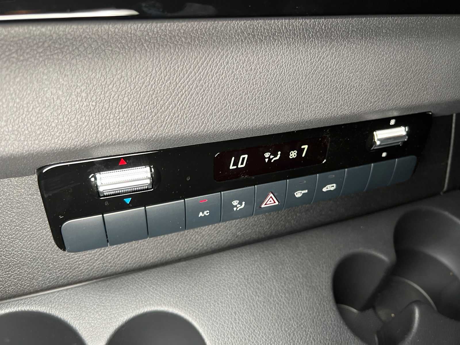2026 Mercedes-Benz Sprinter 2500 Standard Roof I4 Diesel HO 144 AWD