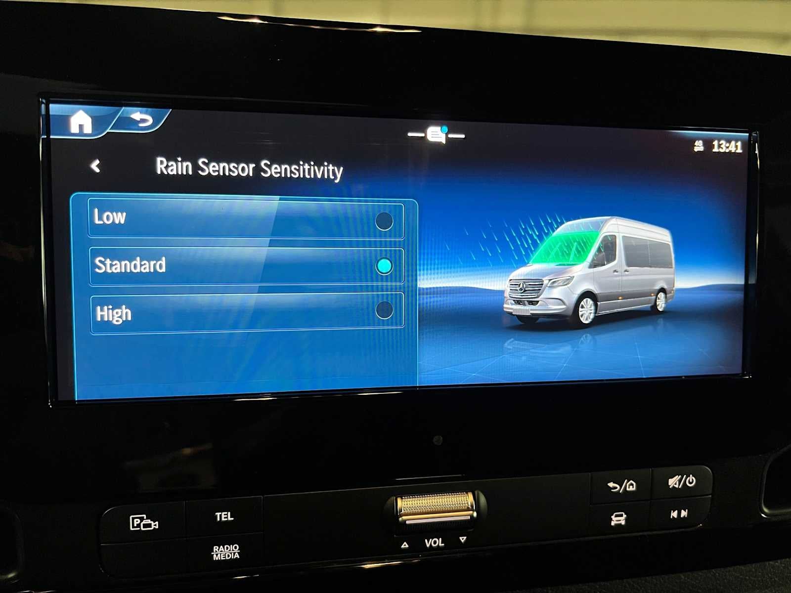 2026 Mercedes-Benz Sprinter 2500 Standard Roof I4 Diesel HO 144 AWD