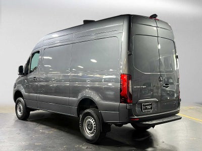 2026 Mercedes-Benz Sprinter 2500 Standard Roof I4 Diesel HO 144 AWD