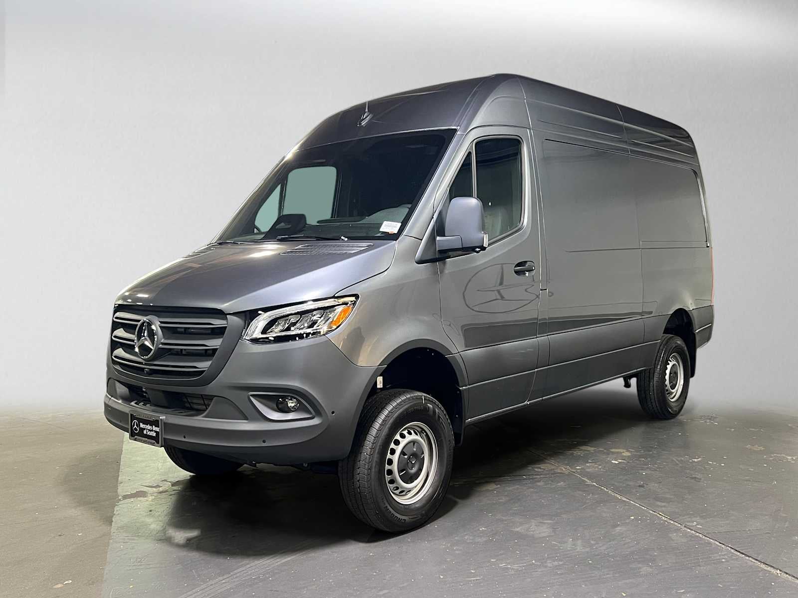 2026 Mercedes-Benz Sprinter 2500 Standard Roof I4 Diesel HO 144 AWD