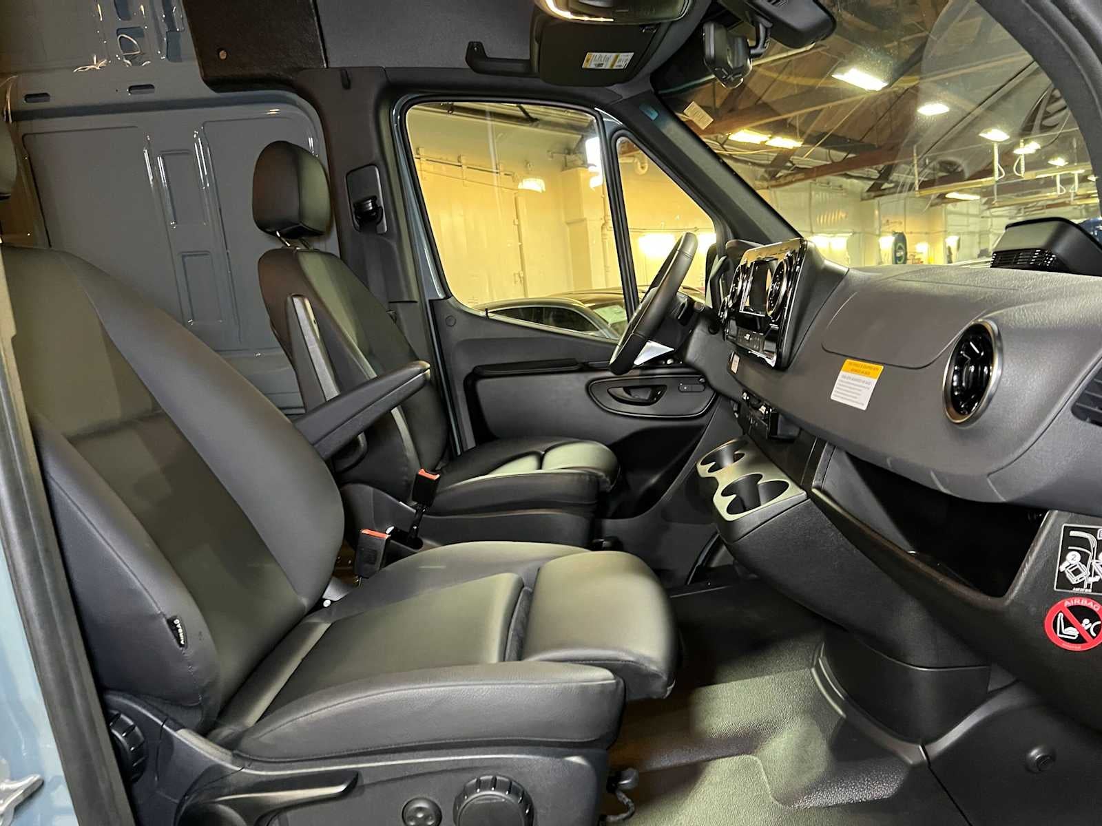 2026 Mercedes-Benz Sprinter Cargo 2500 Standard Roof I4 Diesel HO 144 AWD
