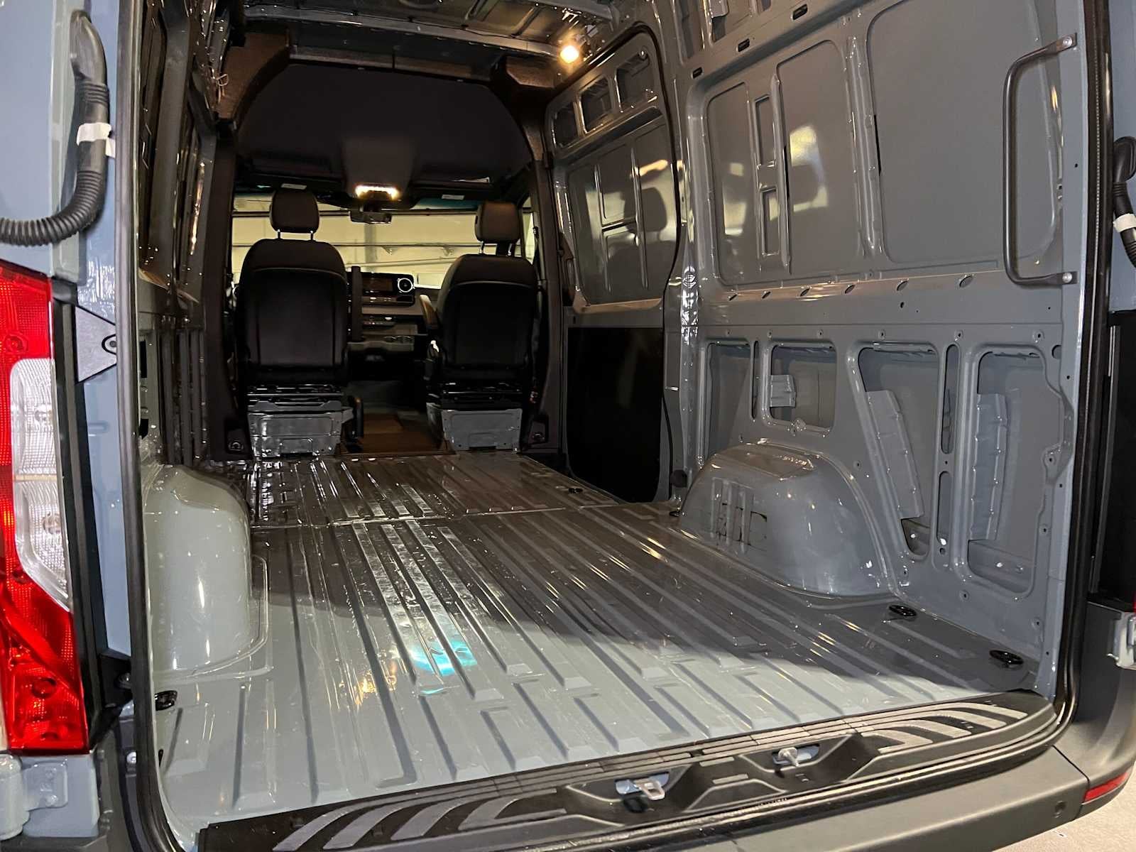 2026 Mercedes-Benz Sprinter Cargo 2500 Standard Roof I4 Diesel HO 144 AWD