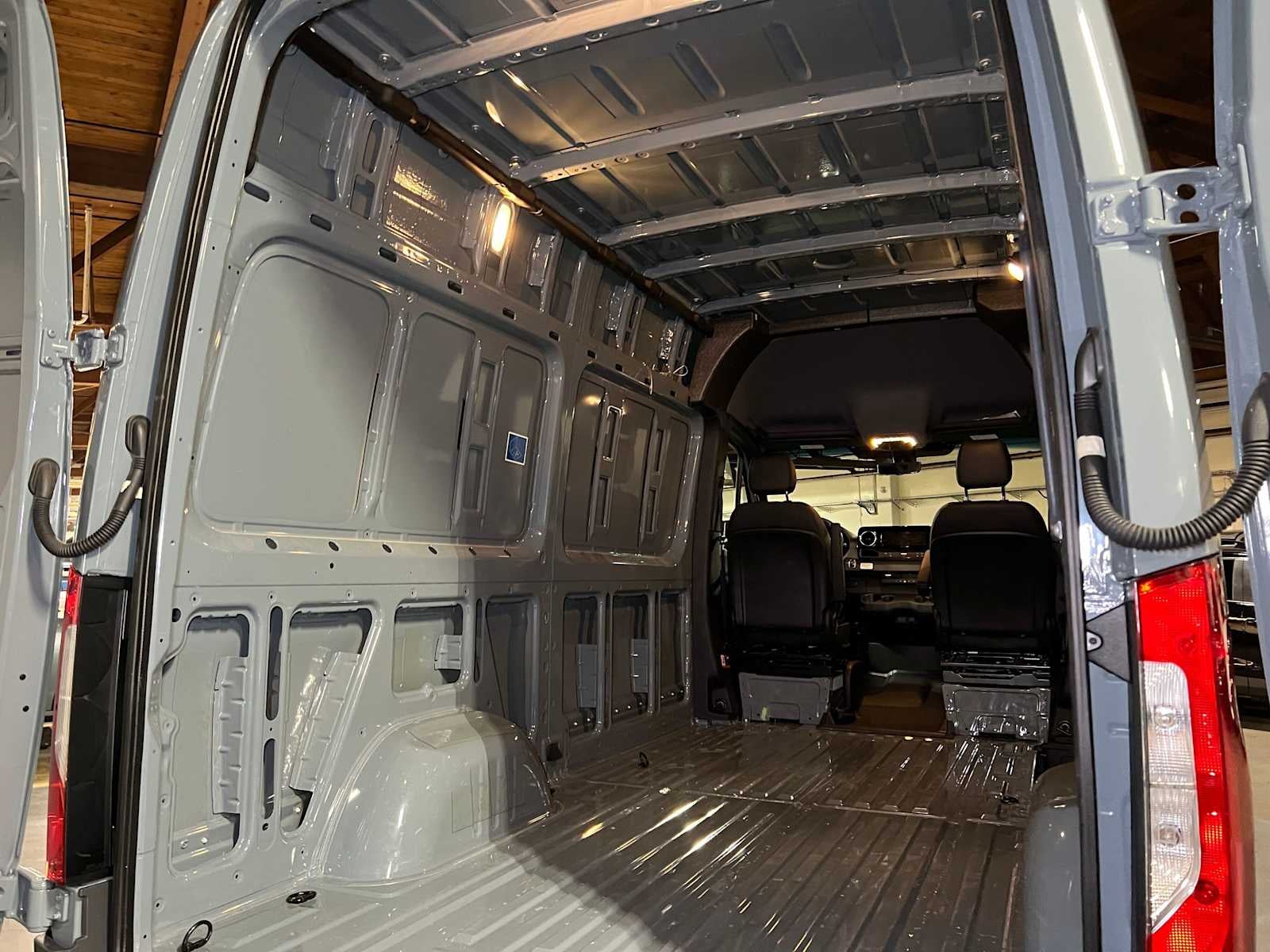 2026 Mercedes-Benz Sprinter Cargo 2500 Standard Roof I4 Diesel HO 144 AWD