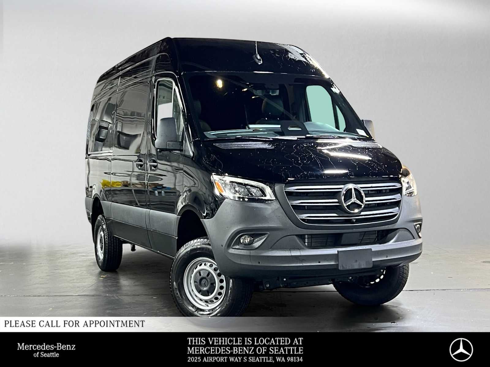 2026 Mercedes-Benz Sprinter Cargo 2500 Standard Roof I4 Diesel HO 144 AWD