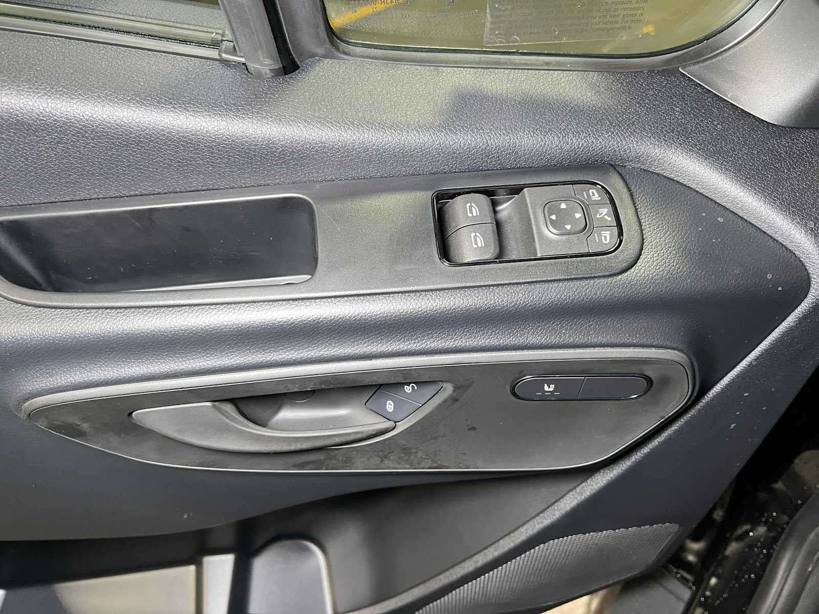 2026 Mercedes-Benz Sprinter Cargo 2500 Standard Roof I4 Diesel HO 144 AWD