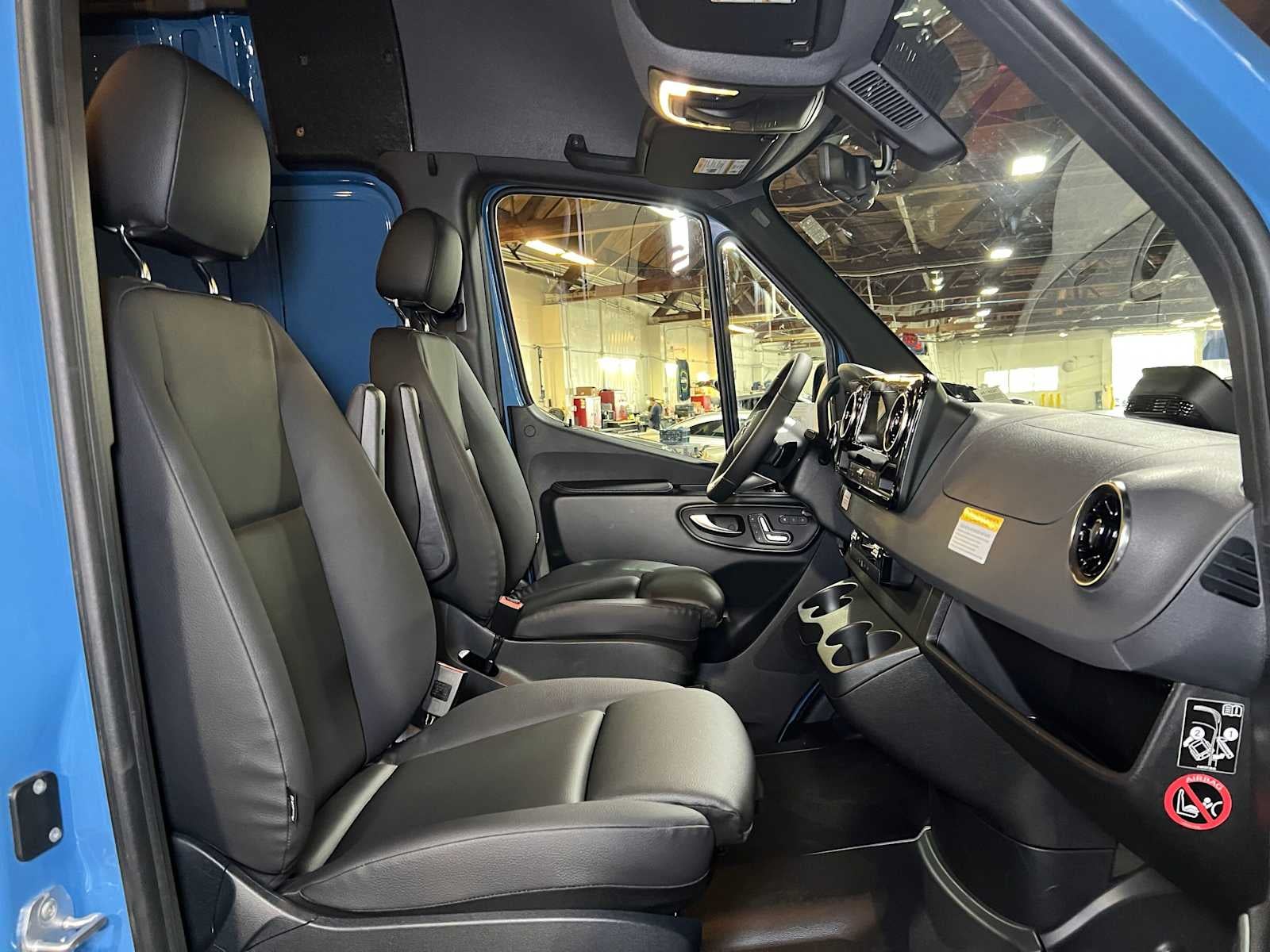 2027 Mercedes-Benz Sprinter Cargo 2500 Standard Roof I4 Diesel HO 144 AWD
