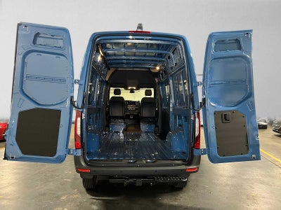 2027 Mercedes-Benz Sprinter Cargo 2500 Standard Roof I4 Diesel HO 144 AWD