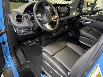 2027 Mercedes-Benz Sprinter Cargo 2500 Standard Roof I4 Diesel HO 144 AWD
