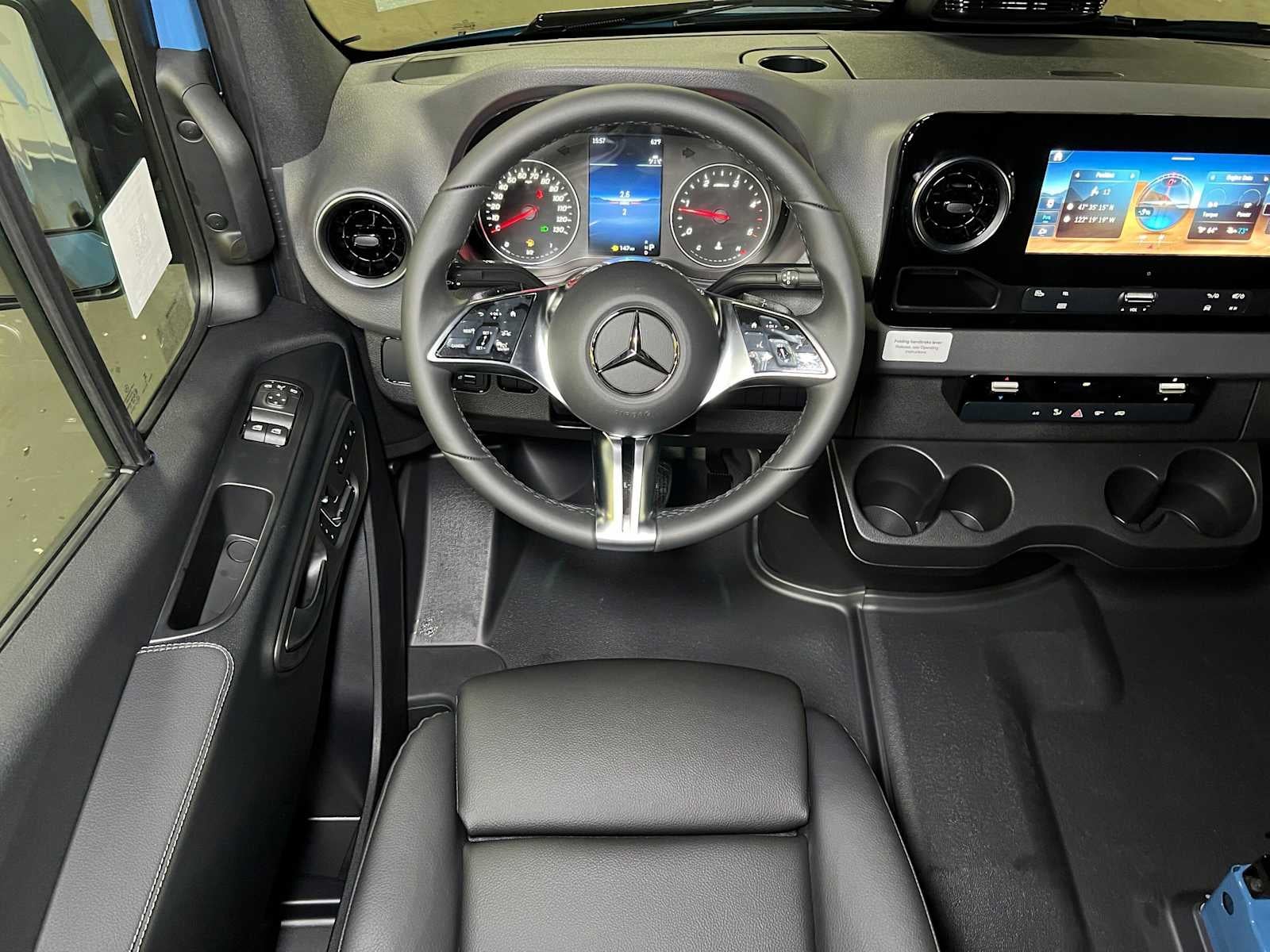 2027 Mercedes-Benz Sprinter Cargo 2500 Standard Roof I4 Diesel HO 144 AWD