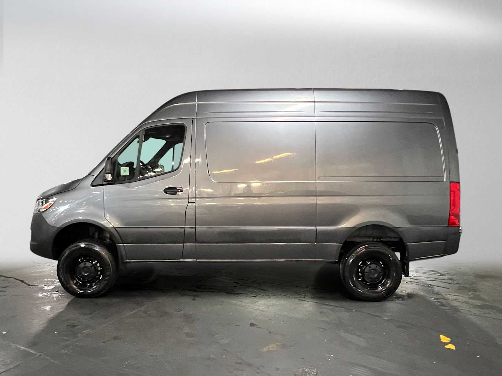 2025 Mercedes-Benz Sprinter Cargo Van 2500 Standard Roof I4 Diesel HO 144 AWD
