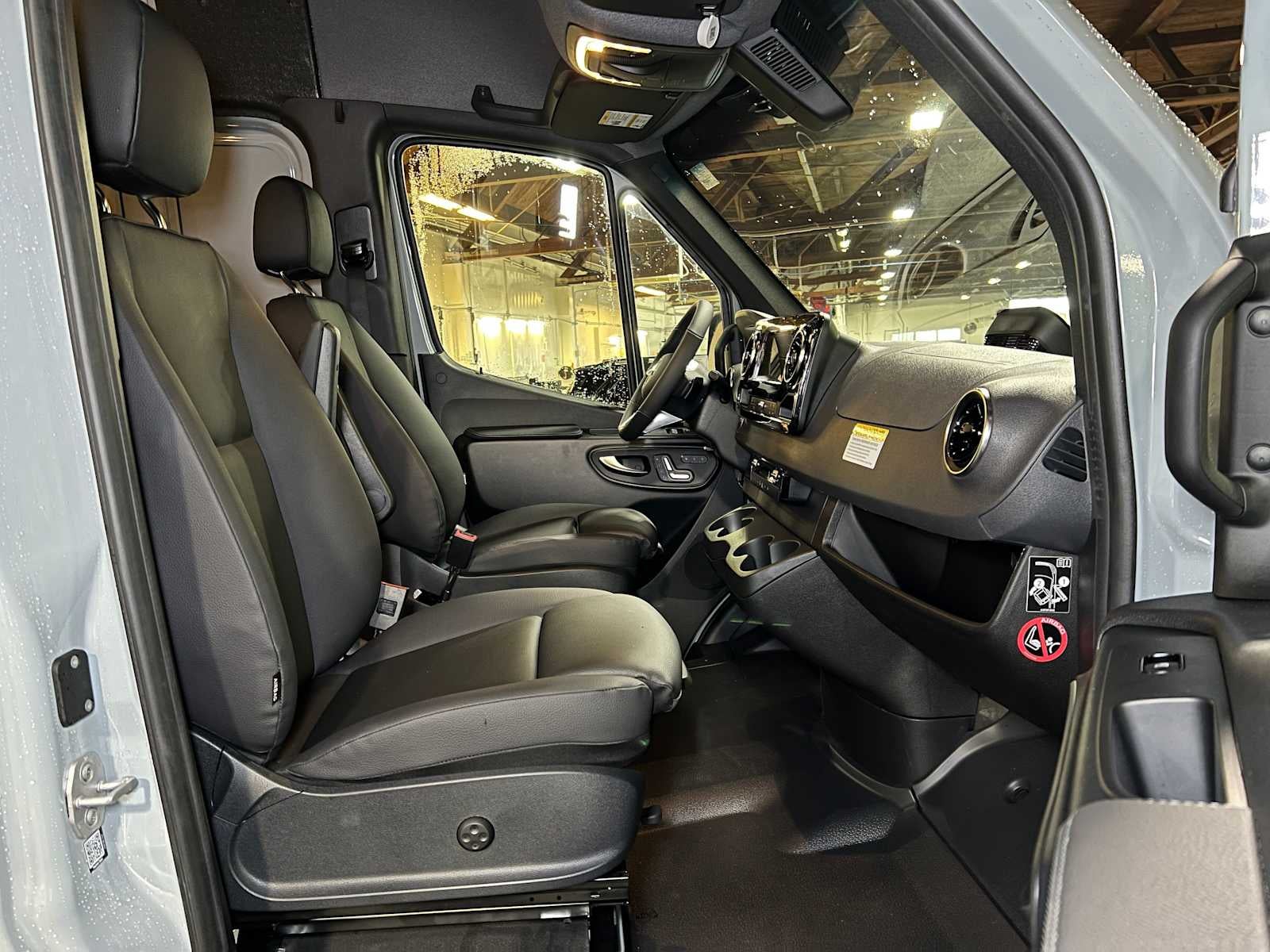 2026 Mercedes-Benz Sprinter 2500 Standard Roof I4 Diesel HO 144" AWD