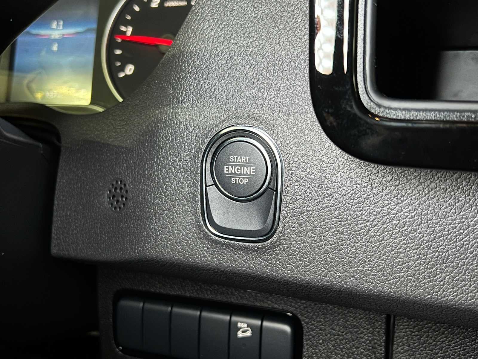 2026 Mercedes-Benz Sprinter 2500 Standard Roof I4 Diesel HO 144" AWD