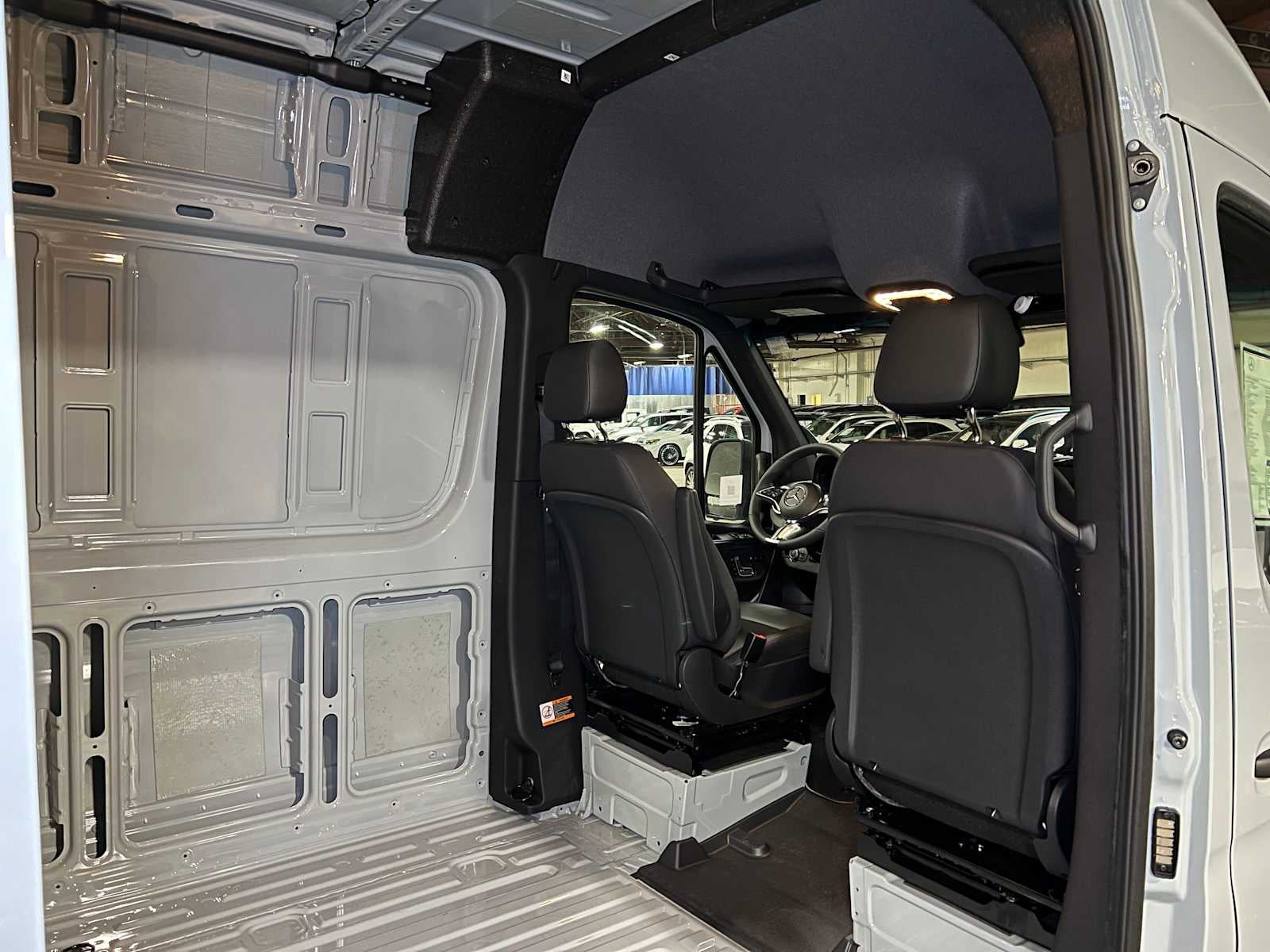 2026 Mercedes-Benz Sprinter 2500 Standard Roof I4 Diesel HO 144" AWD