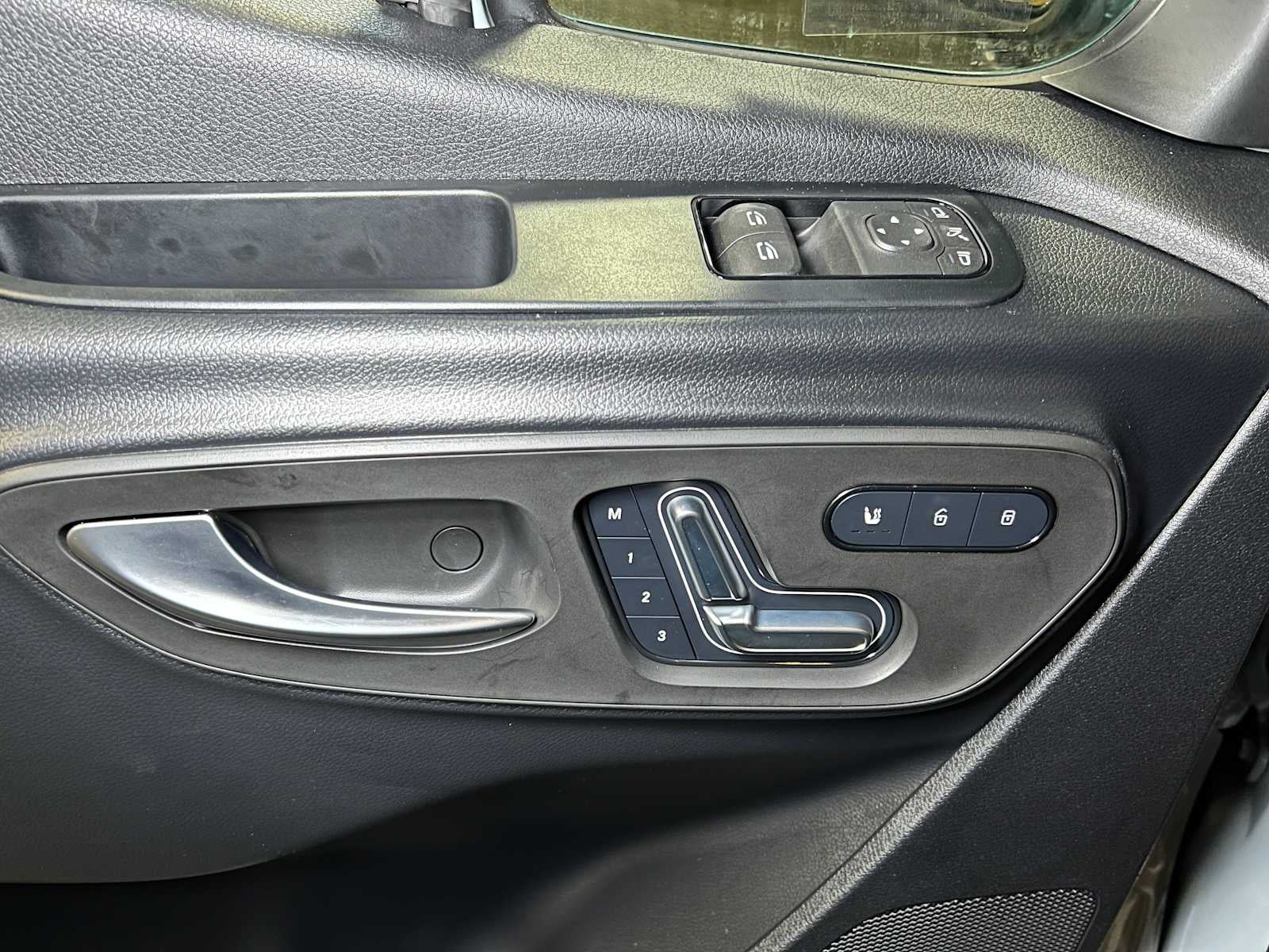 2026 Mercedes-Benz Sprinter 2500 Standard Roof I4 Diesel HO 144" AWD