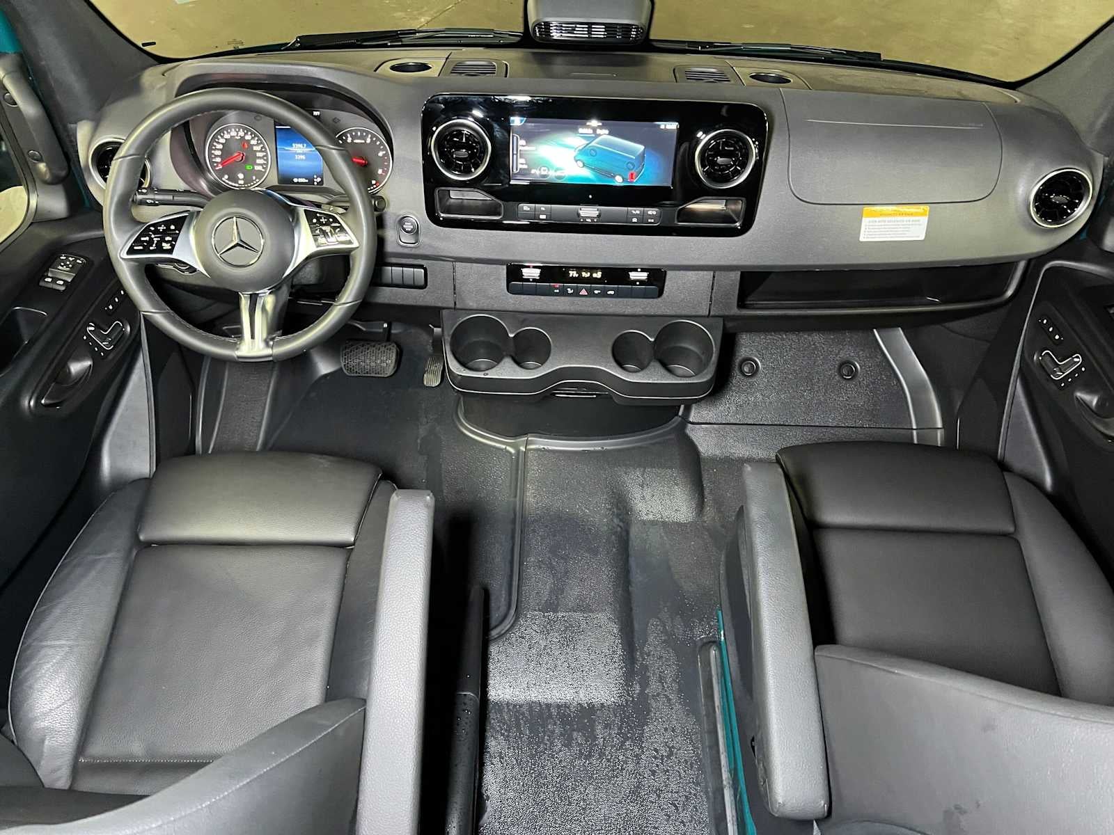 2026 Mercedes-Benz Sprinter 2500 Standard Roof I4 Diesel HO 144 AWD
