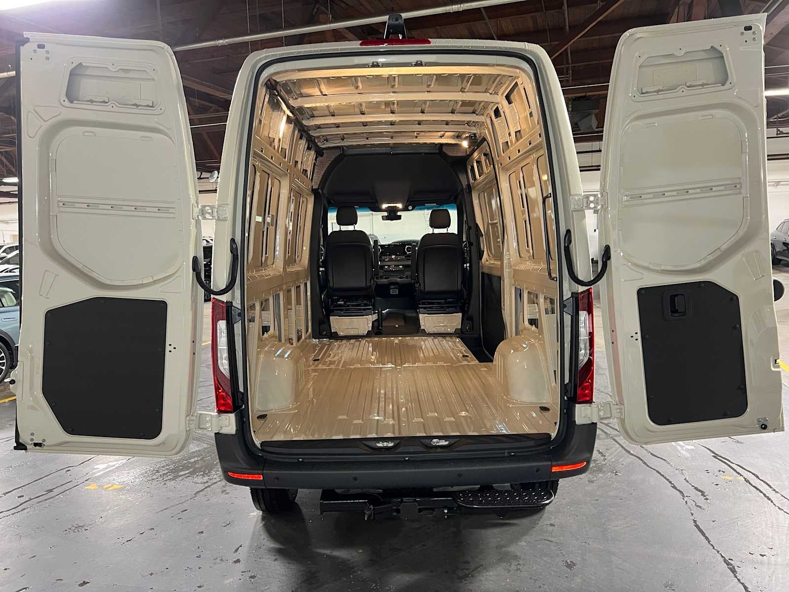 2026 Mercedes-Benz Sprinter 2500 Standard Roof I4 Diesel HO 144" AWD