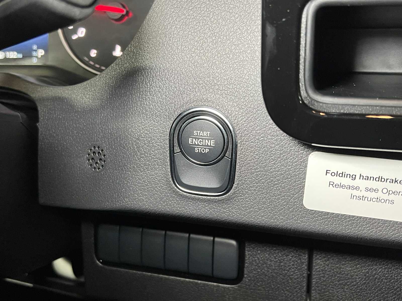 2026 Mercedes-Benz Sprinter 2500 Standard Roof I4 Diesel HO 144" AWD