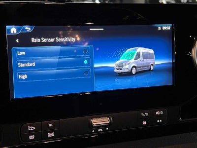2026 Mercedes-Benz Sprinter 2500 Standard Roof I4 Diesel HO 144 AWD
