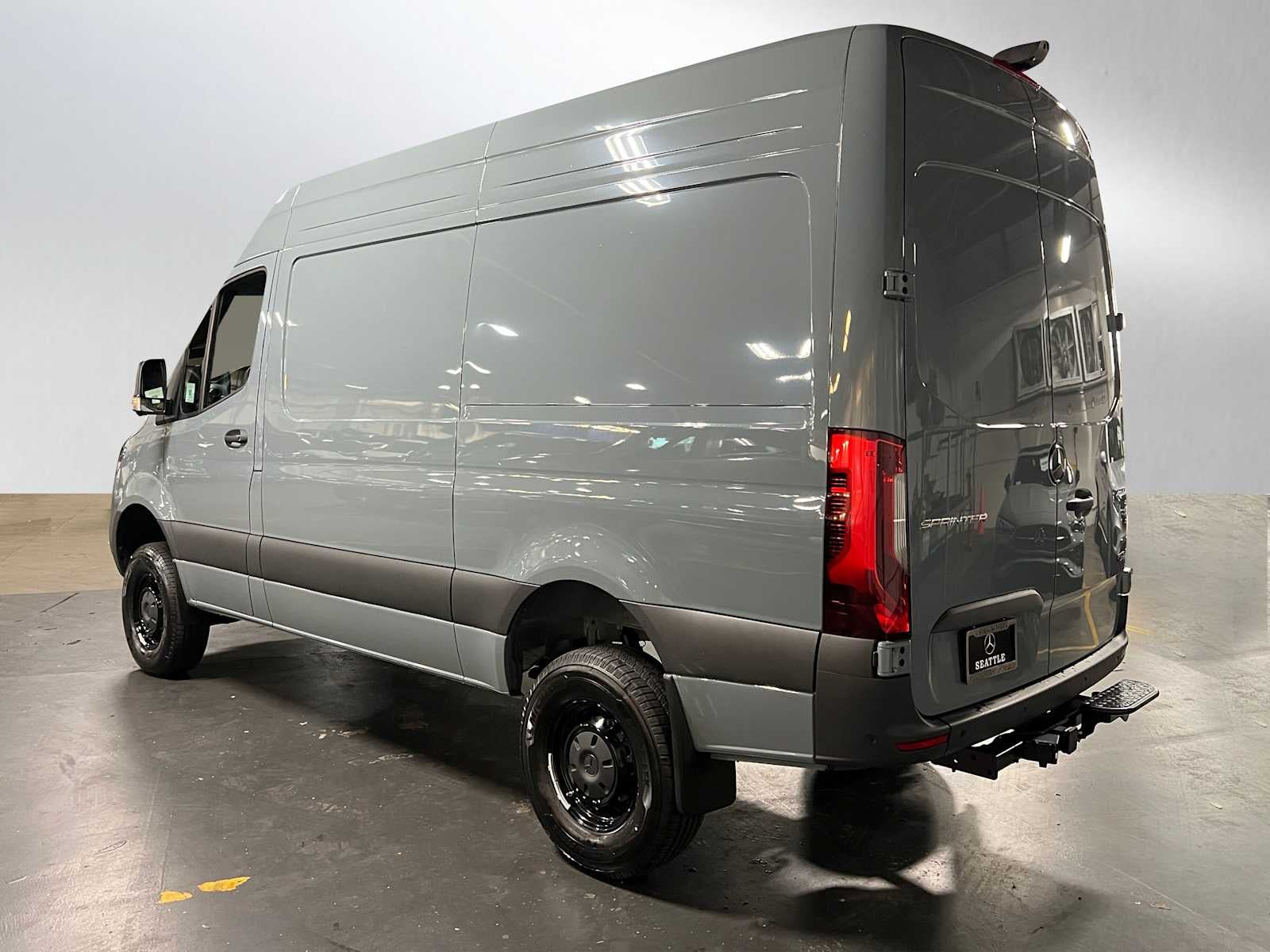2026 Mercedes-Benz Sprinter 2500 Standard Roof I4 Diesel HO 144 AWD