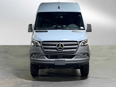 2026 Mercedes-Benz Sprinter 2500 Standard Roof I4 Diesel HO 144 AWD