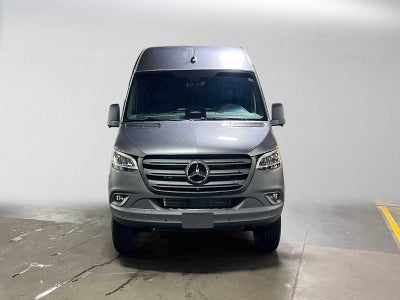 2026 Mercedes-Benz Sprinter 2500 Standard Roof I4 Diesel HO 144 AWD