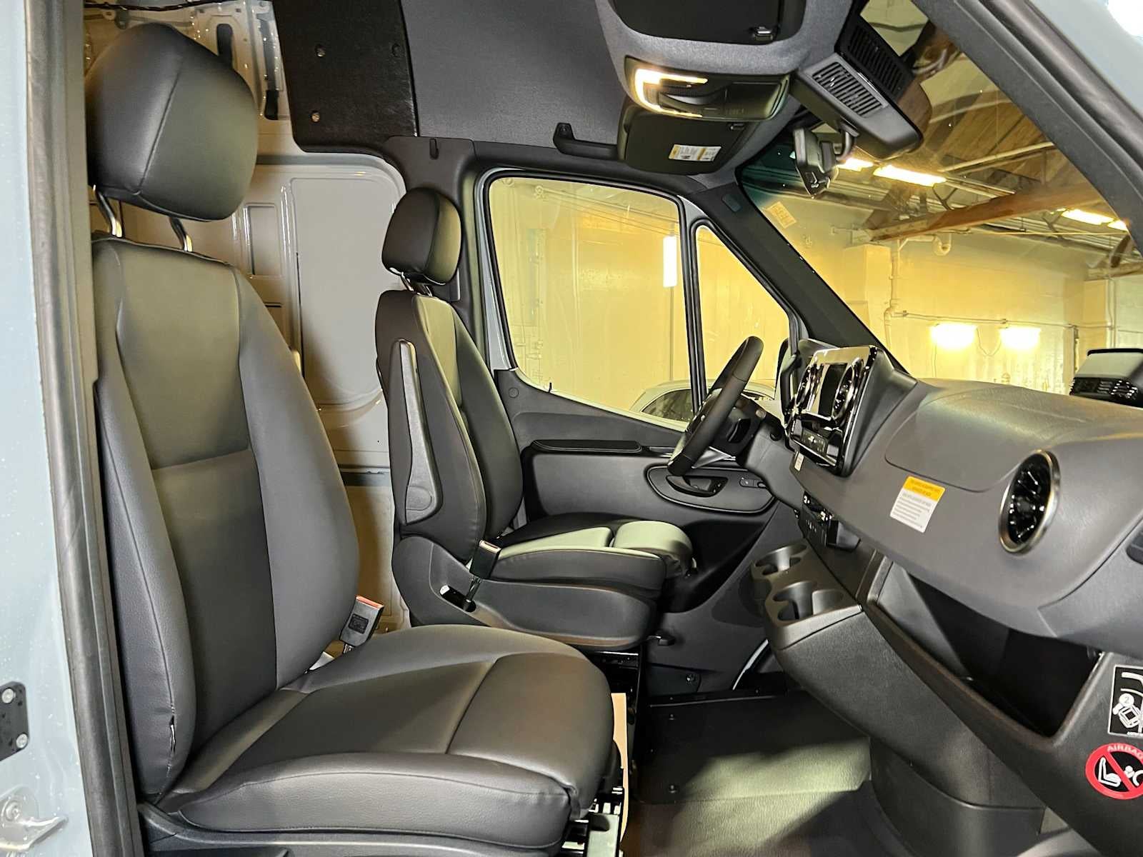 2026 Mercedes-Benz Sprinter Cargo 2500 Standard Roof I4 Diesel HO 144 AWD