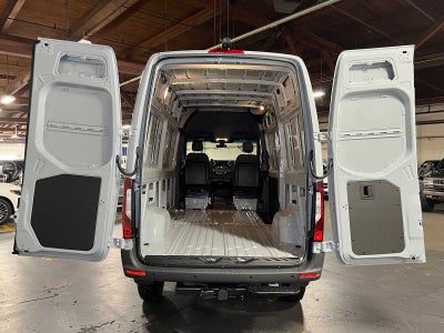 2026 Mercedes-Benz Sprinter Cargo 2500 Standard Roof I4 Diesel HO 144 AWD