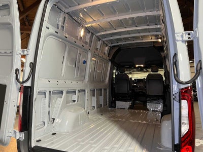 2026 Mercedes-Benz Sprinter Cargo 2500 Standard Roof I4 Diesel HO 144 AWD