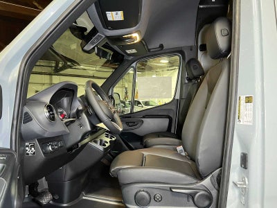 2026 Mercedes-Benz Sprinter Cargo 2500 Standard Roof I4 Diesel HO 144 AWD