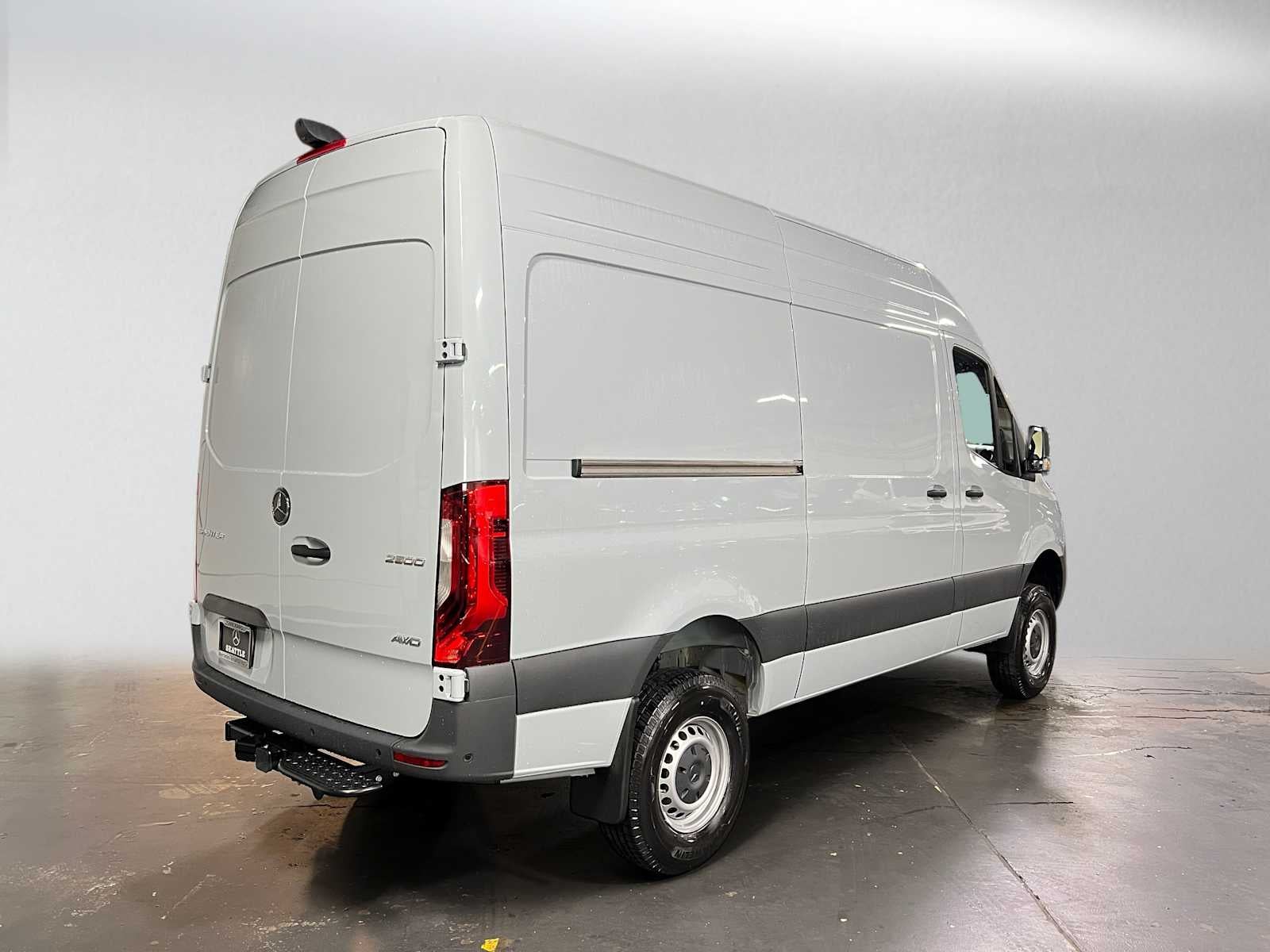 2026 Mercedes-Benz Sprinter Cargo 2500 Standard Roof I4 Diesel HO 144 AWD